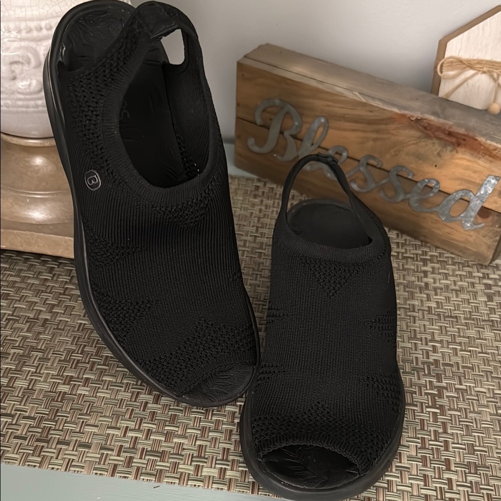 Bzees Black Knit Open-Toe Sandals